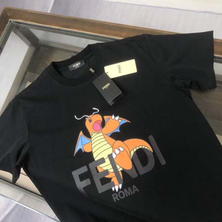 2025年4月22日入荷新作FENDI 半袖 Tシャツ★誕生日プレゼント/ファッションの流行/贈り物/YI+YI工場M-XXXL