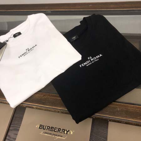 2025年4月22日入荷新作FENDI 半袖 Tシャツ★誕生日プレゼント/ファッションの流行/贈り物/YI+YI工場M-XXXL
