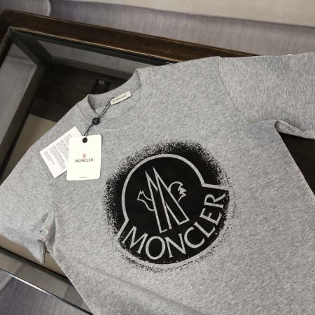 2025年4月22日入荷新作MONCLER 半袖 Tシャツ★誕生日プレゼント/ファッションの流行/贈り物/YI+YI工場S-XL