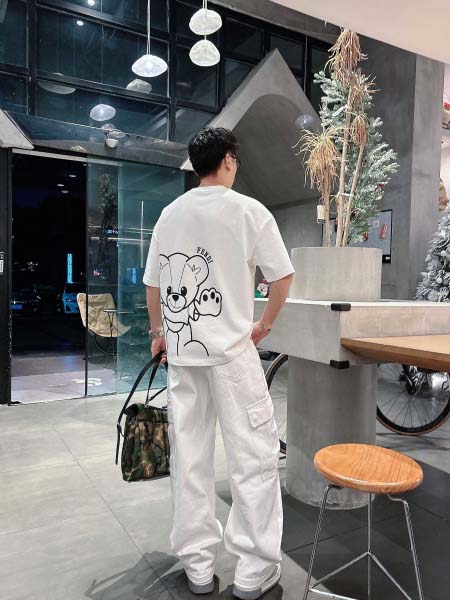 2025年4月22日入荷新作FENDI 半袖 Tシャツ★誕生日プレゼント/ファッションの流行/贈り物/YI+YI工場S-2XL