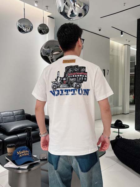 2025年4月22日入荷新作Louis Vuitton 半袖 Tシャツ★誕生日プレゼント/ファッションの流行/贈り物/YI+YI工場S-2XL