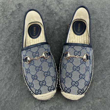 2025年4月23日入荷新品Gucci女性用原版復刻 ブランド靴本革製ギフト/誕生日/CT工場