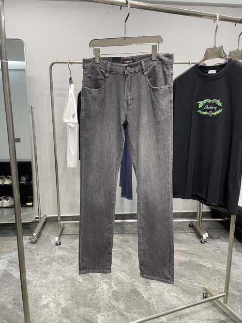 2025年4月23日入荷新作TOM FORDジーパン 原版复刻高級品超厳選★入手困難/誕生日プレゼント/yinx工場