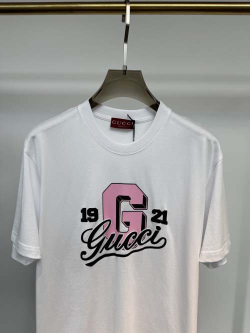 2025年4月23日入荷新作GUCCI半袖Tシャツ 原版复刻高級品超厳選★入手困難/誕生日プレゼント/yinx工場