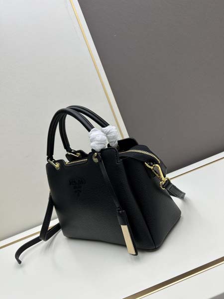 2025年4月27日入荷新作 PRADA バッグ 牛革 SIZE::30/21/13c m  /XX工場