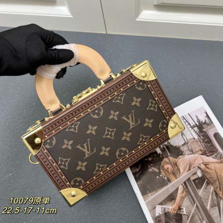 2025年4月29日入荷新作Louis Vuitton M10079Petite Valise 22.5 x 17.5 x 11/XX工場