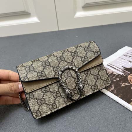 2025年4月29日入荷新作 Gucci476432 サイズ ：16.5x10x4.5cm/XX工場