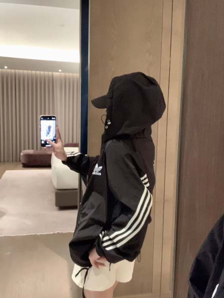 2025年4月29日入荷春夏新作adidasジャケット can工場