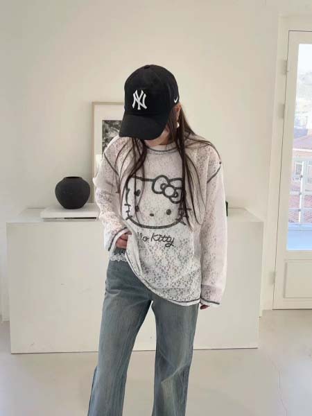 2025年4月29日入荷春夏新作Kitty長袖Tシャツ can工場