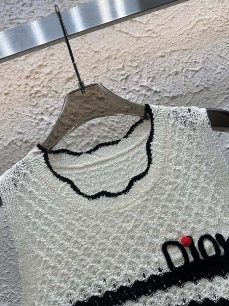 2025年4月30日入荷春夏新作Diorニット タンクトップ can工場