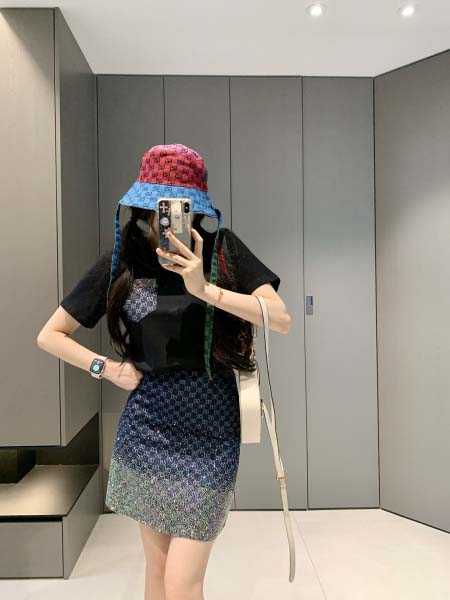 2025年4月30日入荷春夏新作Gucciワンピース can工場