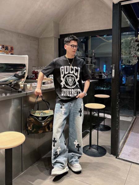 2025年4月4日入荷新作Gucci半袖 Tシャツ高級品/L...