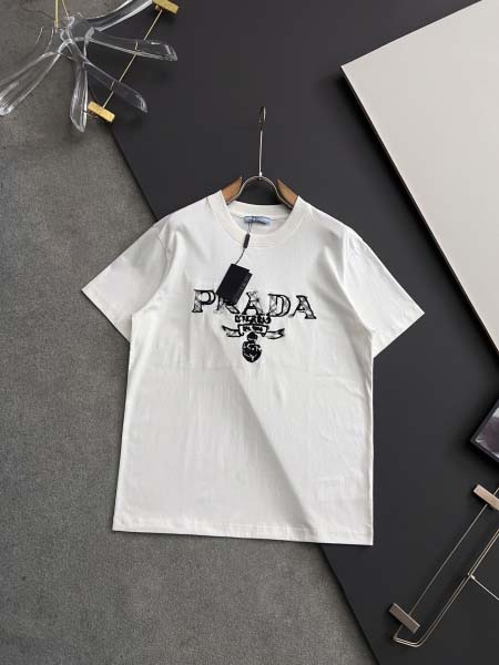 2025年4月14日入荷春夏 新作Prada半袖 tシャツ高...