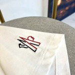 2025年4月19日入荷新作Moncler半袖Tシャツ 超厳選★誕生日プレゼント/結婚祝い/内祝い/贈り物/YI+YI工場S-XXL