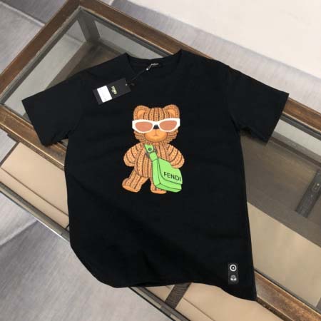2025年4月22日入荷新作FENDI 半袖 Tシャツ★誕生...