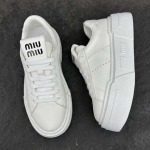 2025年4月22日入荷新品MiuMiu女性用原版復刻 ブランド靴本革製ギフト/誕生日/CT工場35-43