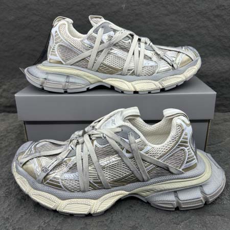 2025年4月22日入荷新品balenciaga 男女兼用原...