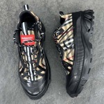 2025年4月23日入荷新品Burberry男女兼用原版復刻 ブランド靴本革製ギフト/誕生日/CT工場