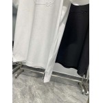 2025年4月23日入荷新作PRADA半袖Tシャツ 原版复刻高級品超厳選★入手困難/誕生日プレゼント/yinx工場