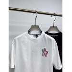 2025年4月24日入荷新作Moncler半袖Tシャツ 原版复刻高級品香港の会社超厳選★入手困難/誕生日プレゼント/yinx工場M-XXXL
