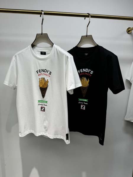 2025年4月24日入荷新作FENDI半袖Tシャツ 原版复刻...