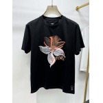 2025年4月24日入荷新作FENDI半袖Tシャツ 原版复刻高級品香港の会社超厳選★入手困難/誕生日プレゼント/yinx工場M-XXXL