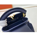 2025年4月27日入荷新作 Capucines  Taurillon  21 x 14 x 8CM  M21168  /XX工場