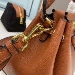 2025年4月27日入荷新作 新品2023早春新品mini《PRADA》  型番：1BH193   SIZE::20-X18-X15  /XX工場