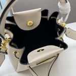 2025年4月27日入荷新作 新品2023早春新品mini《PRADA》  型番：1BH193   SIZE::20-X18-X15  /XX工場