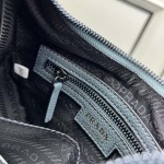 2025年4月27日入荷新作 PRADA バッグ  SIZE::21*13*5.5cm   /XX工場