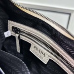 2025年4月27日入荷新作 PRADA バッグ  SIZE::21*13*5.5cm   /XX工場