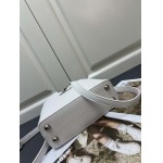 2025年4月29日入荷新作 Louis Vuitton M24671 Capucines East West 22 x 12 x 8CM /XX工場