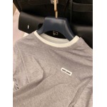 2025年4月29日入荷春夏新作Miumiu長袖Tシャツ can工場