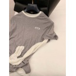 2025年4月29日入荷春夏新作Miumiu長袖Tシャツ can工場