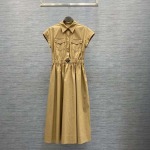 2025年4月29日入荷春夏新作Pradaワンピース can工場