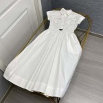 2025年4月29日入荷春夏新作Pradaワンピース can工場