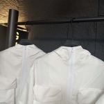2025年4月29日入荷春夏新作Miumiuジャケット can工場