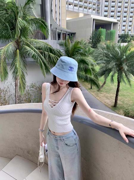 2025年4月29日入荷春夏新作Chanel半袖 Tシャツ ...