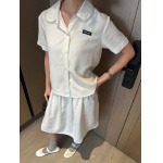 2025年4月30日入荷春夏新作Miumiuセット上下 can工場