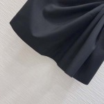 2025年4月30日入荷春夏新作Loeweハーフスカート can工場