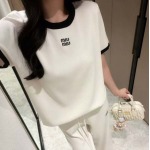 2025年4月30日入荷春夏新作Miumiuセット上下 can工場
