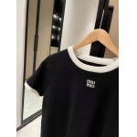 2025年4月30日入荷春夏新作Miumiuセット上下 can工場