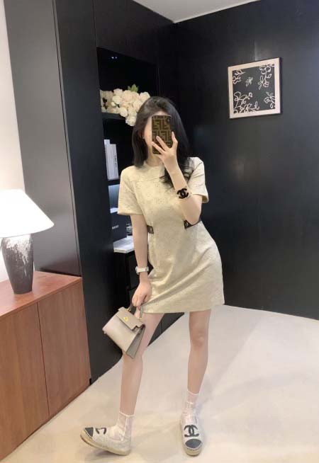 2025年4月30日入荷春夏新作Gucciワンピース can...