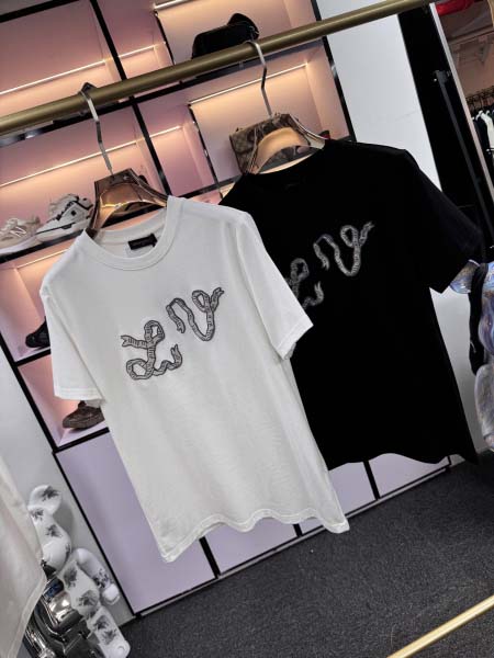 2025年5月20日入荷新作Louis Vuitton半袖Tシャツ 原版复刻高級品香港の会社超厳選★入手困難/誕生日プレゼント/yinx工場S-XXL
