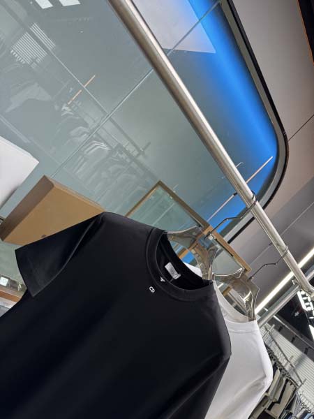 2025年5月20日入荷新作Balenciaga半袖Tシャツ 原版复刻高級品香港の会社超厳選★入手困難/誕生日プレゼント/yinx工場M-XXXL
