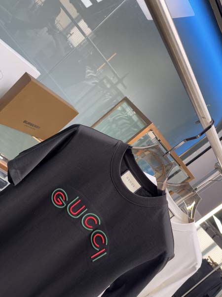 2025年5月22日入荷新作GUCCI半袖Tシャツ 原版复刻高級品香港の会社超厳選★入手困難/誕生日プレゼント/yinx工場