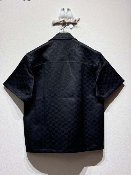 2025年5月23日入荷新作Gucci半袖 tシャツ男女兼用高品質★誕生日プレゼント/結婚祝い/内祝い/贈り物/SD工場