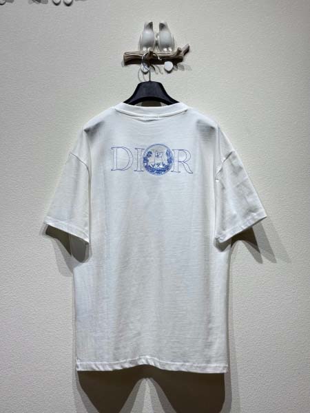 2025年5月26日入荷新作Dior半袖 tシャツ男女兼用高品質★ファッション/誕生日プレゼント/結婚祝い/内祝い/贈り物/SD工場