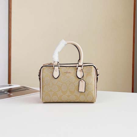 2025年5月28日入荷新作 新品Coach  SIZE:18.14.8  お安い/人気/本革 バッグ/XX工場