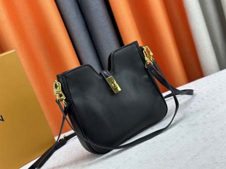 2025年5月28日入荷Louis Vuitton バッグ小M120693  M119563 Louis Vuitton  SIZE：小24.5x21.5x5cm 大36×29.5×7cm 人気の新作/誕生日プレゼント/ZC工場